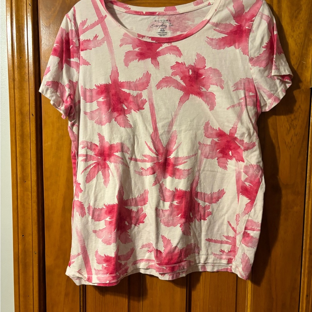 Sonoma Pink Palm Print Short Sleeve Top